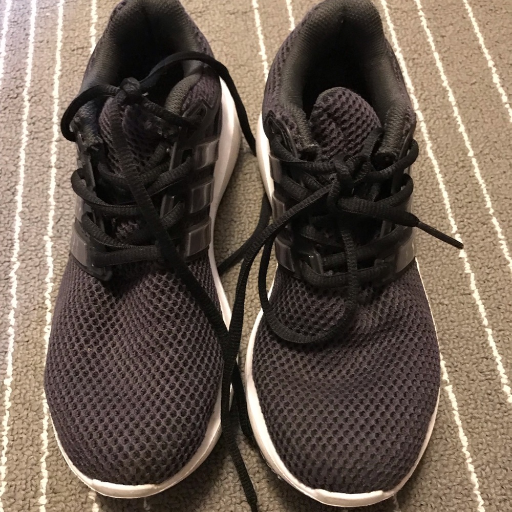 Adidas cloudfoam shoes